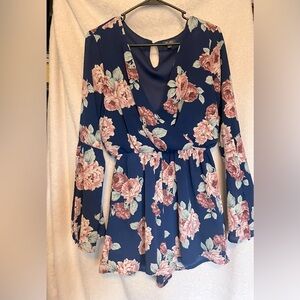 Lily Rose floral romper size medium